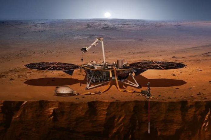 InSight lander of NASA touches down on Mars successfully
